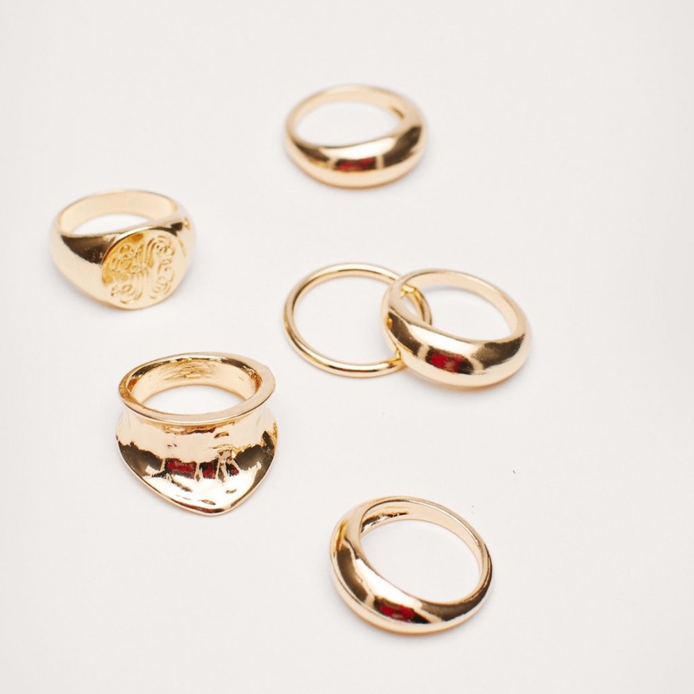 NASTY GAL 6 Pc Various Size Chunky Ring Set
